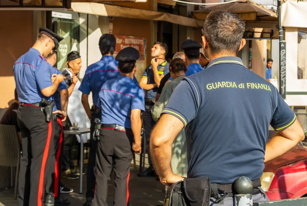 Stipendi Guardia di Finanza: come si compone la retribuzione